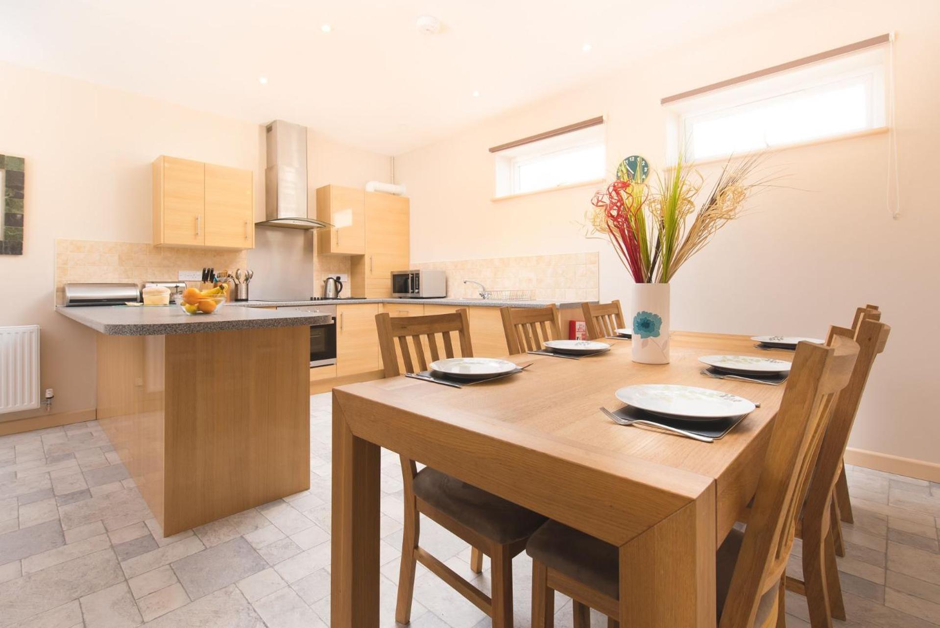 Lake view Cottage at Lower Aylescott view 4