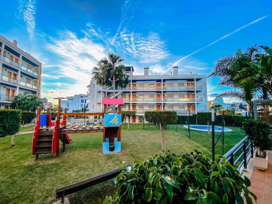 Escapada Familiar en Torrox Costa A 100m de la Playa, Vistas al Mar y Parking Gratis view 2