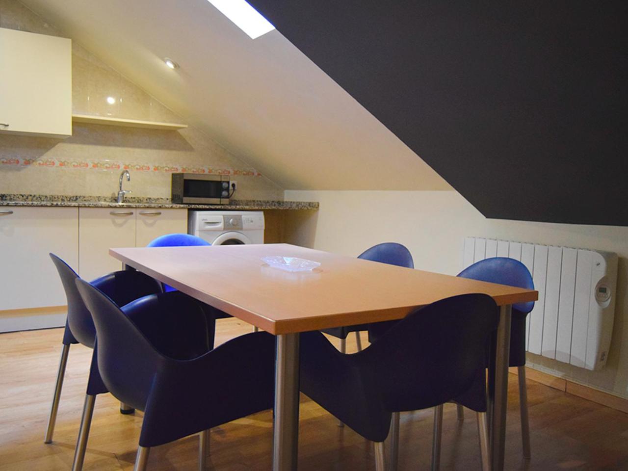 Apartamentos Pantebre 3000