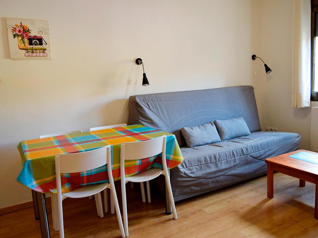 Apartamentos Pantebre 3000