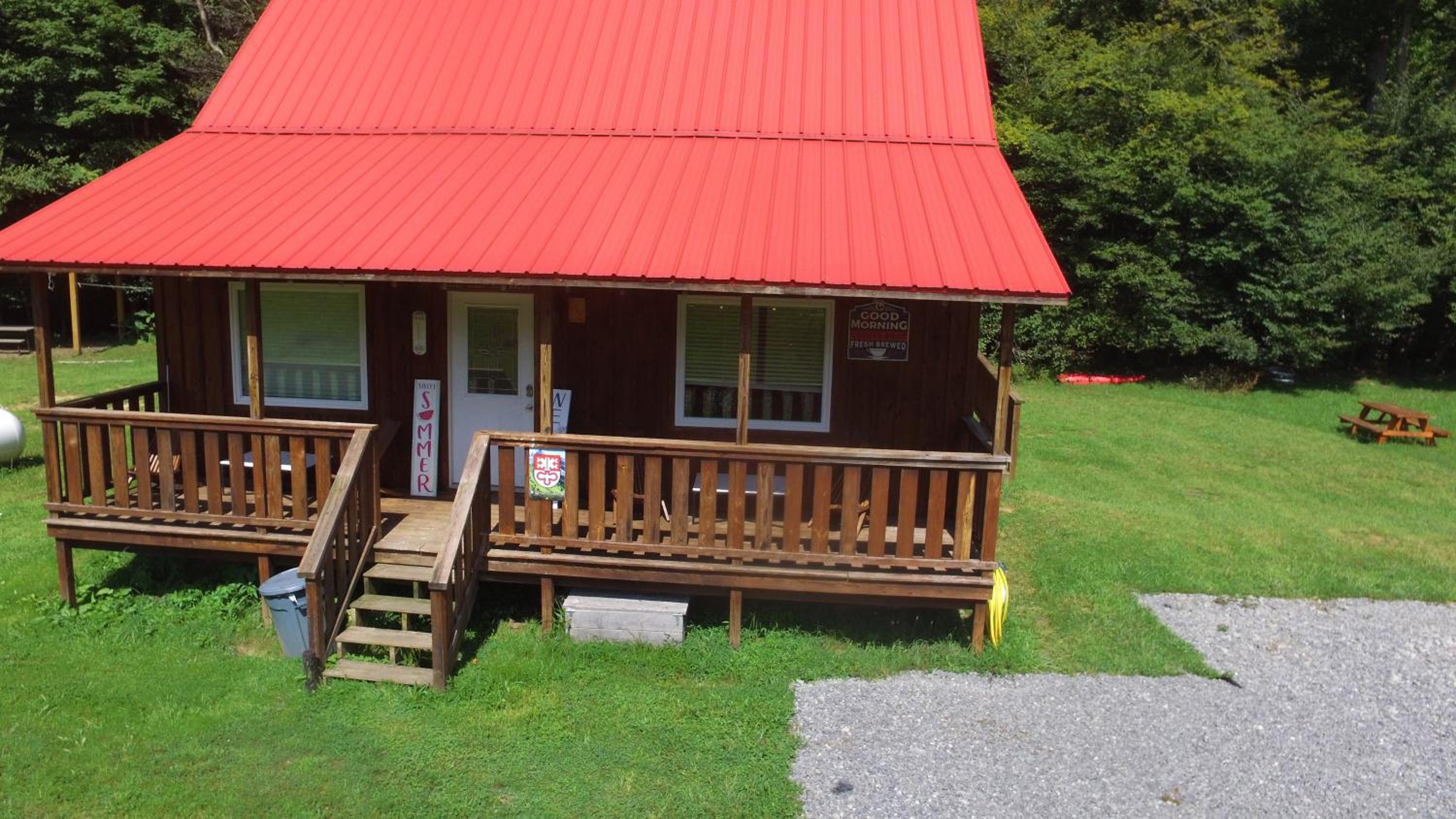 Unterwalden - Enchanting mountain hideaway on the river's edge view 2