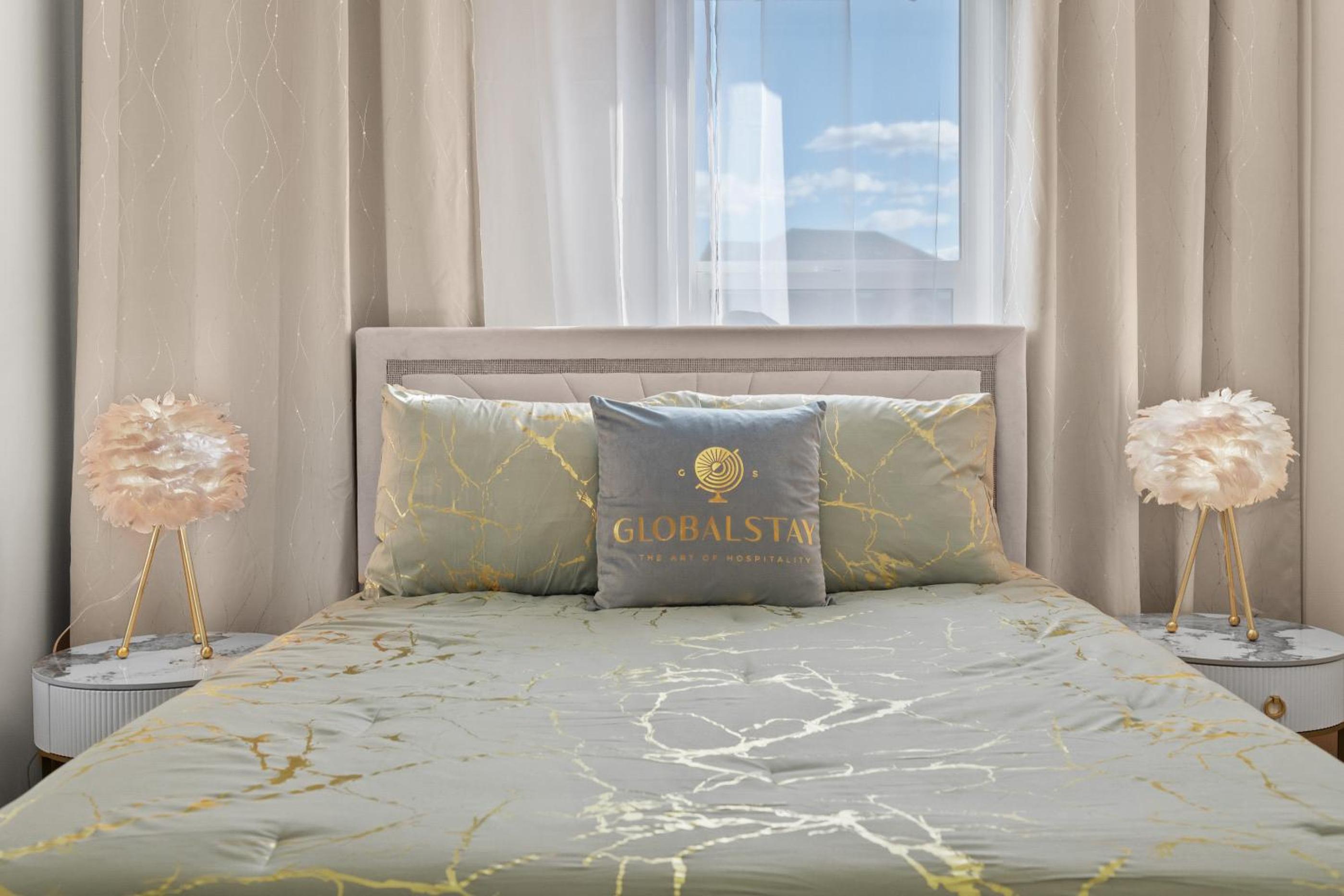 GlobalStay Cranbrook Townhome Suites
