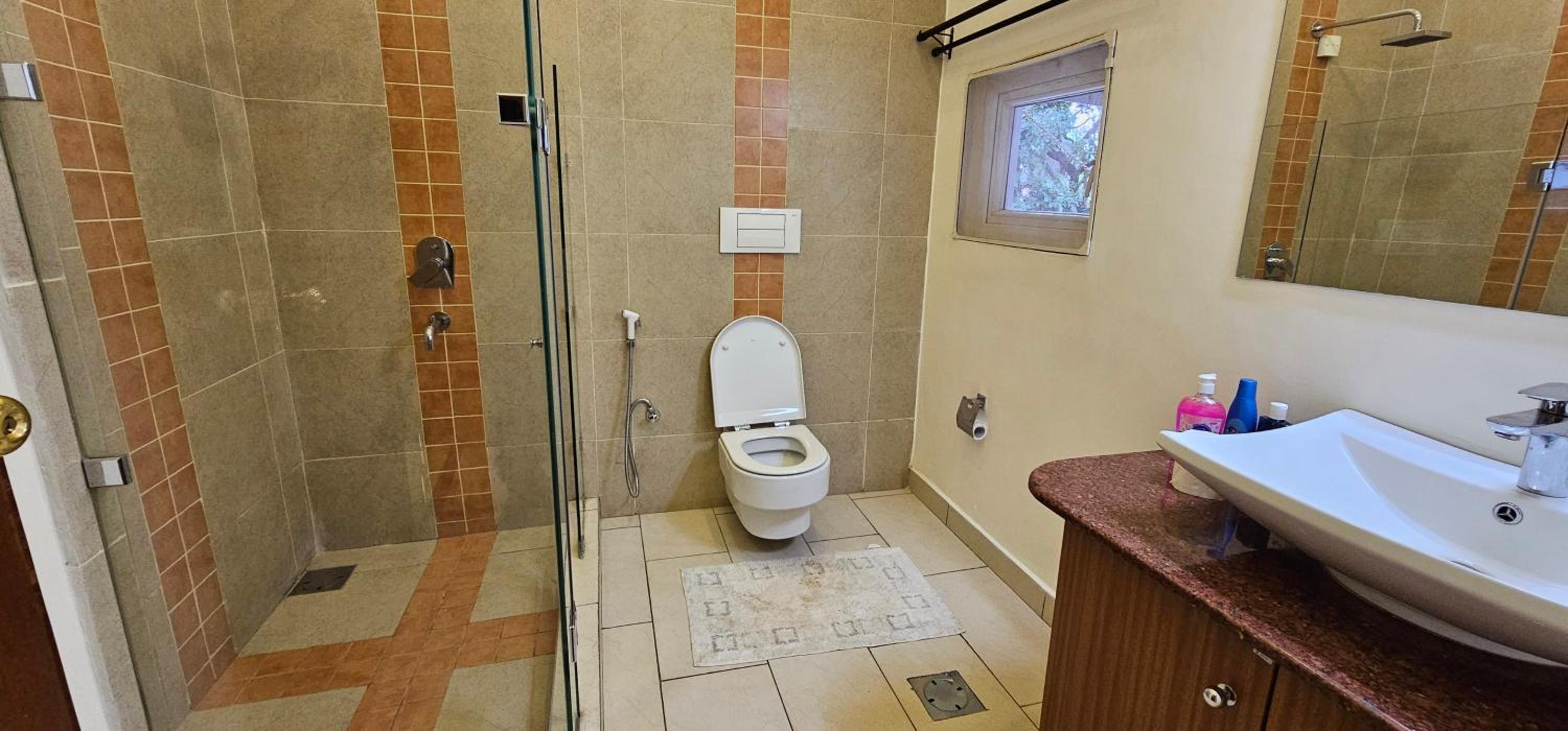 Diplomatic Short Stay Rooms in Gigiri view 5