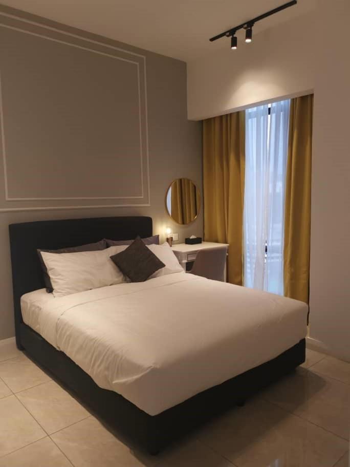 Bukit Bintang Axon Residences 3R2B 3Queens Beds