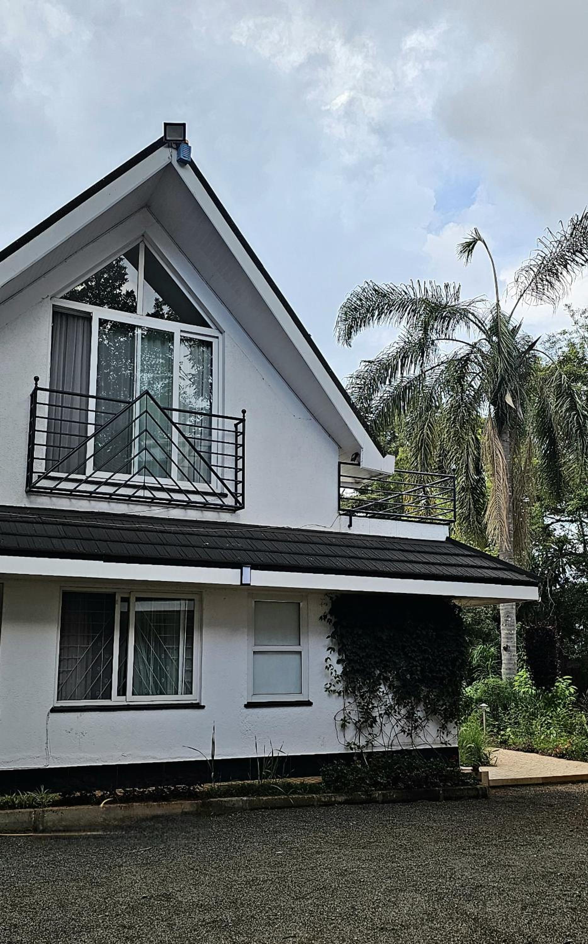 Diplomatic Short Stay Rooms in Gigiri view 2