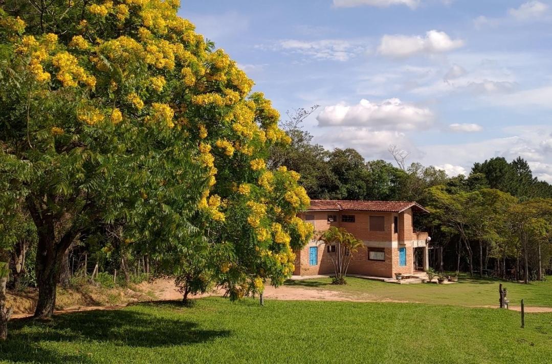 Casa de Campo proxima à Estrada do Vinho