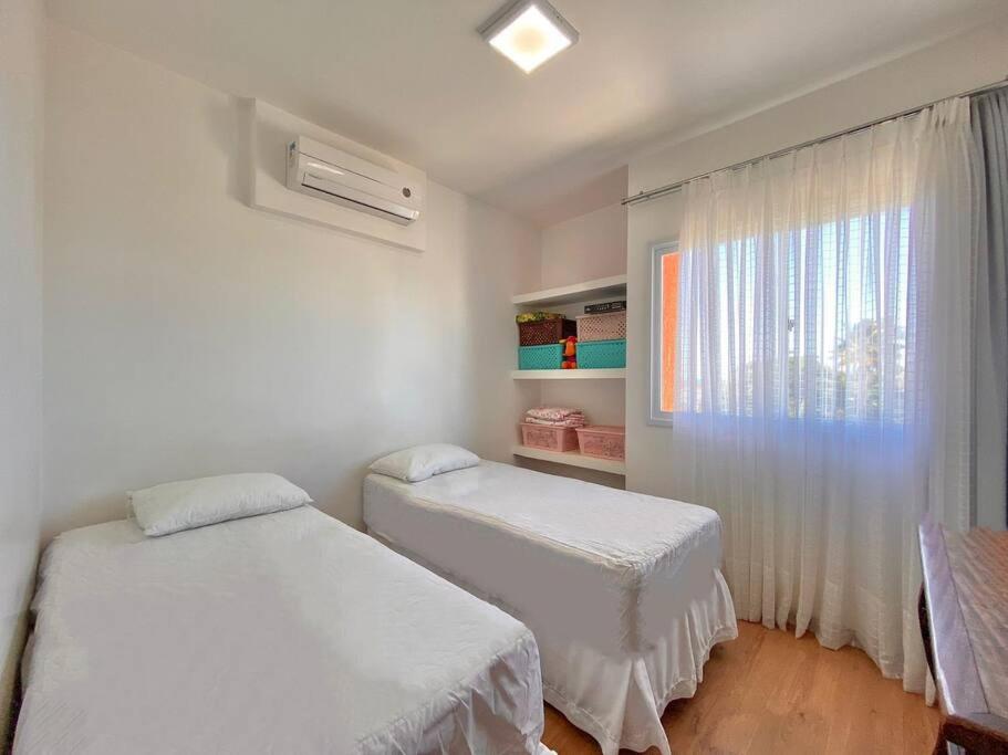 Mar, Piscina, Diversão: Sua Casa de Praia - Meaipe