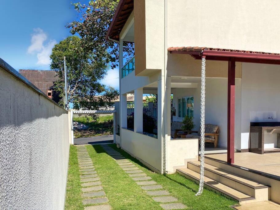 Mar, Piscina, Diversão: Sua Casa de Praia - Meaipe