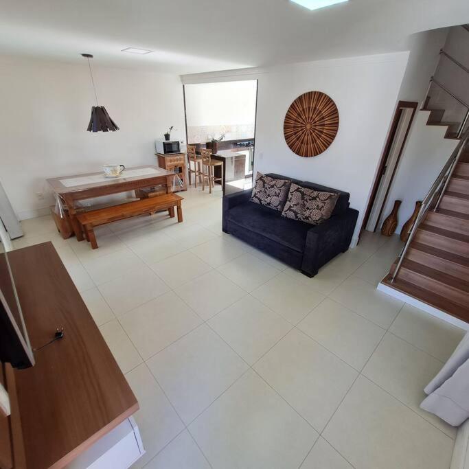 Mar, Piscina, Diversão: Sua Casa de Praia - Meaipe