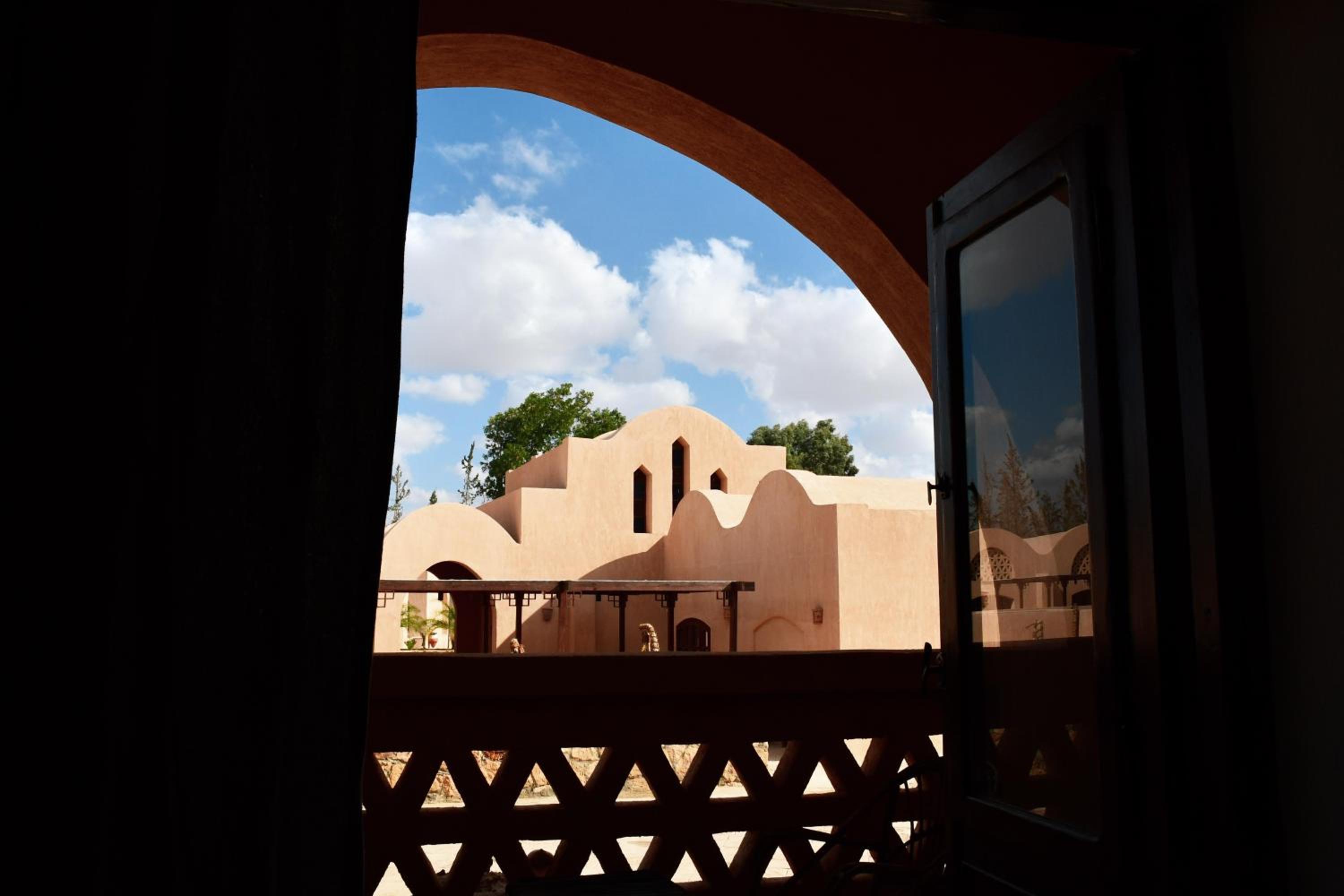 Tzila Bahariya