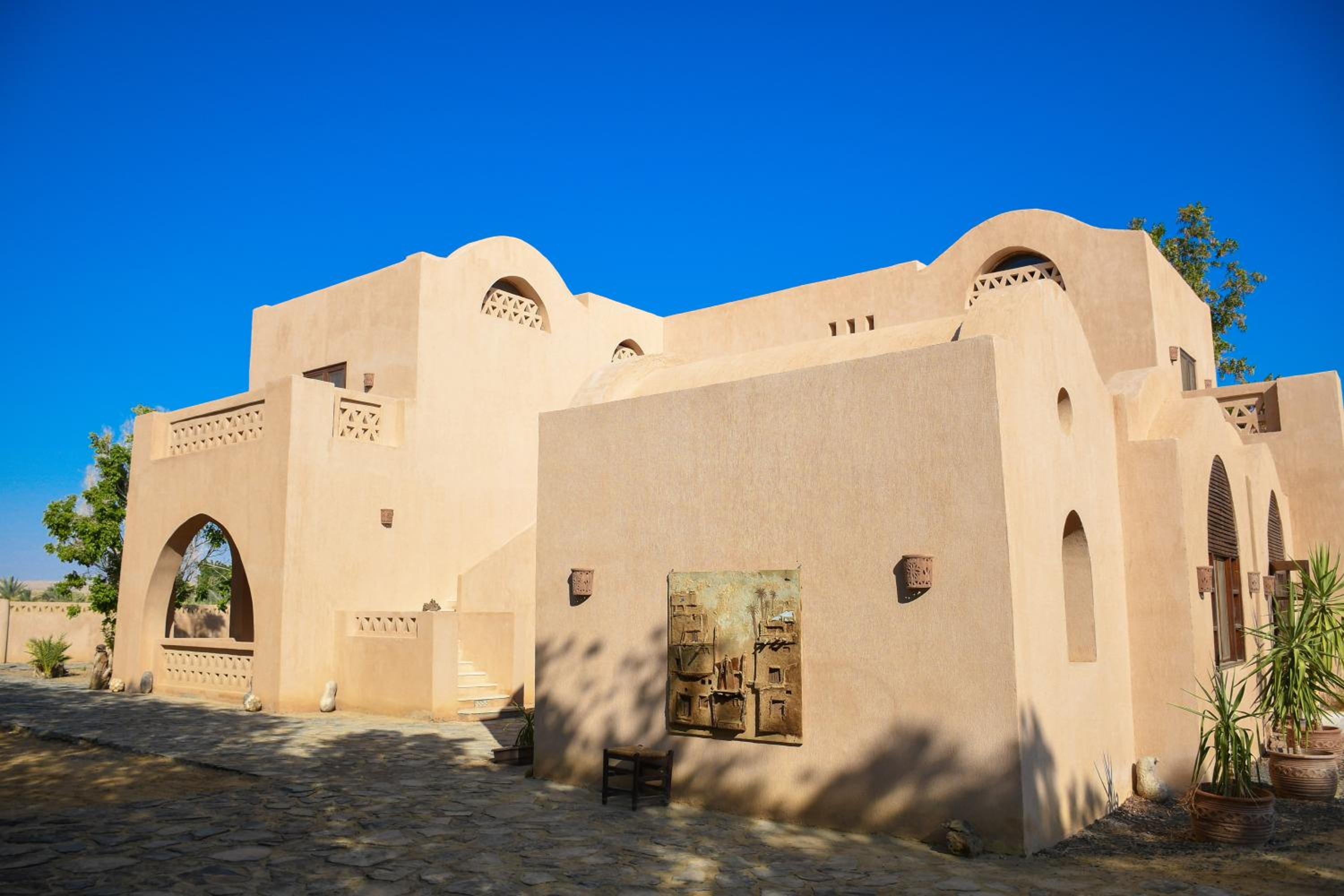 Tzila Bahariya