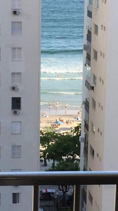 No melhor ponto de PITANGUEIRAS, 50mt da praia, amplo