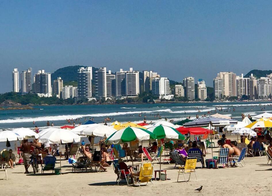 No melhor ponto de PITANGUEIRAS, 50mt da praia, amplo