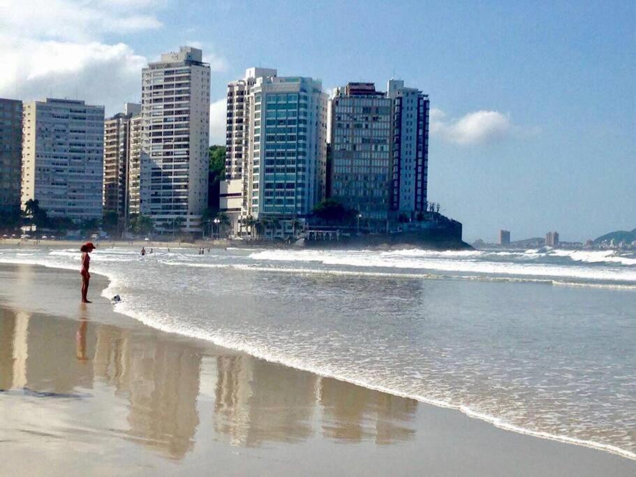 No melhor ponto de PITANGUEIRAS, 50mt da praia, amplo