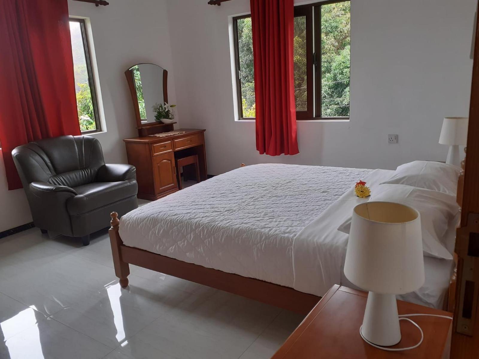 Gigi's Self Catering Apartment view 4