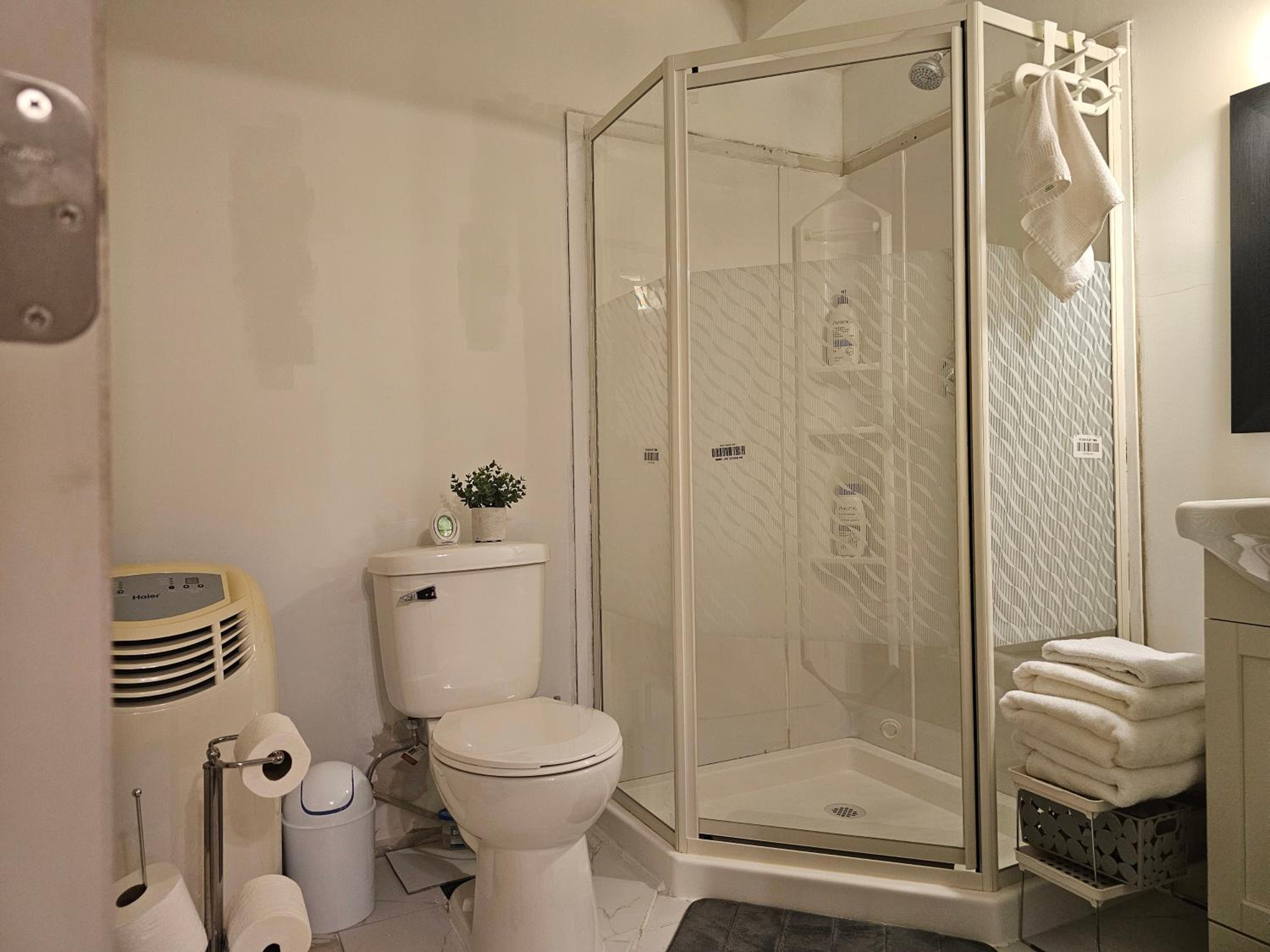 Quad-Ks Cozy & Private Guest Suite