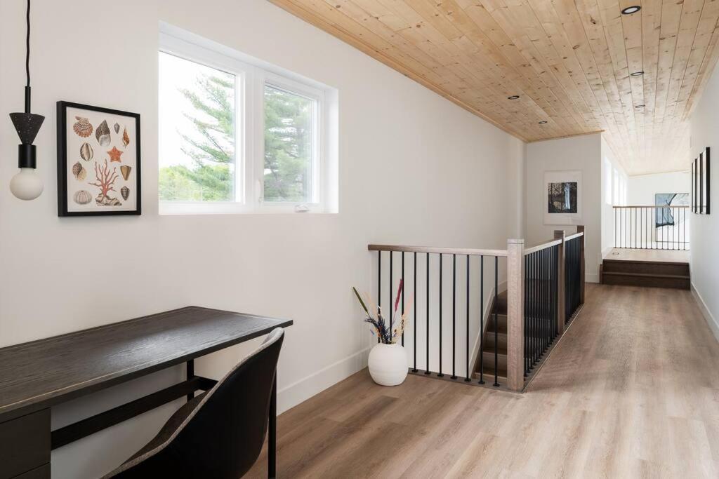 Oastler Lake House