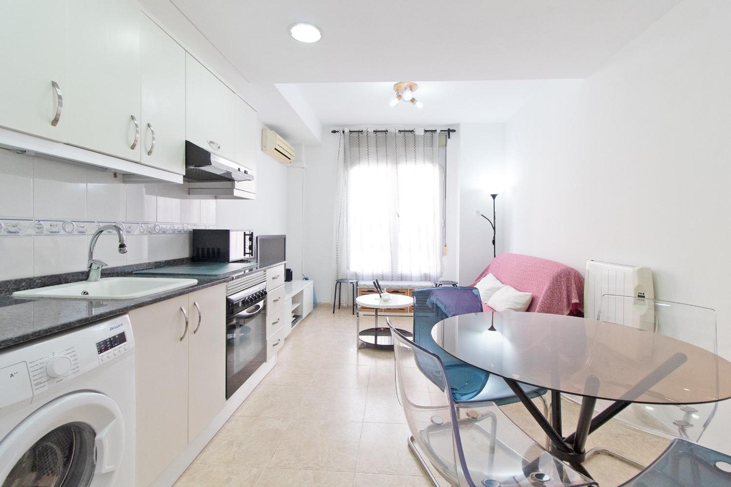 Global Properties, Practico apartamento muy cerca del mar en Puerto Sagunto photo 2