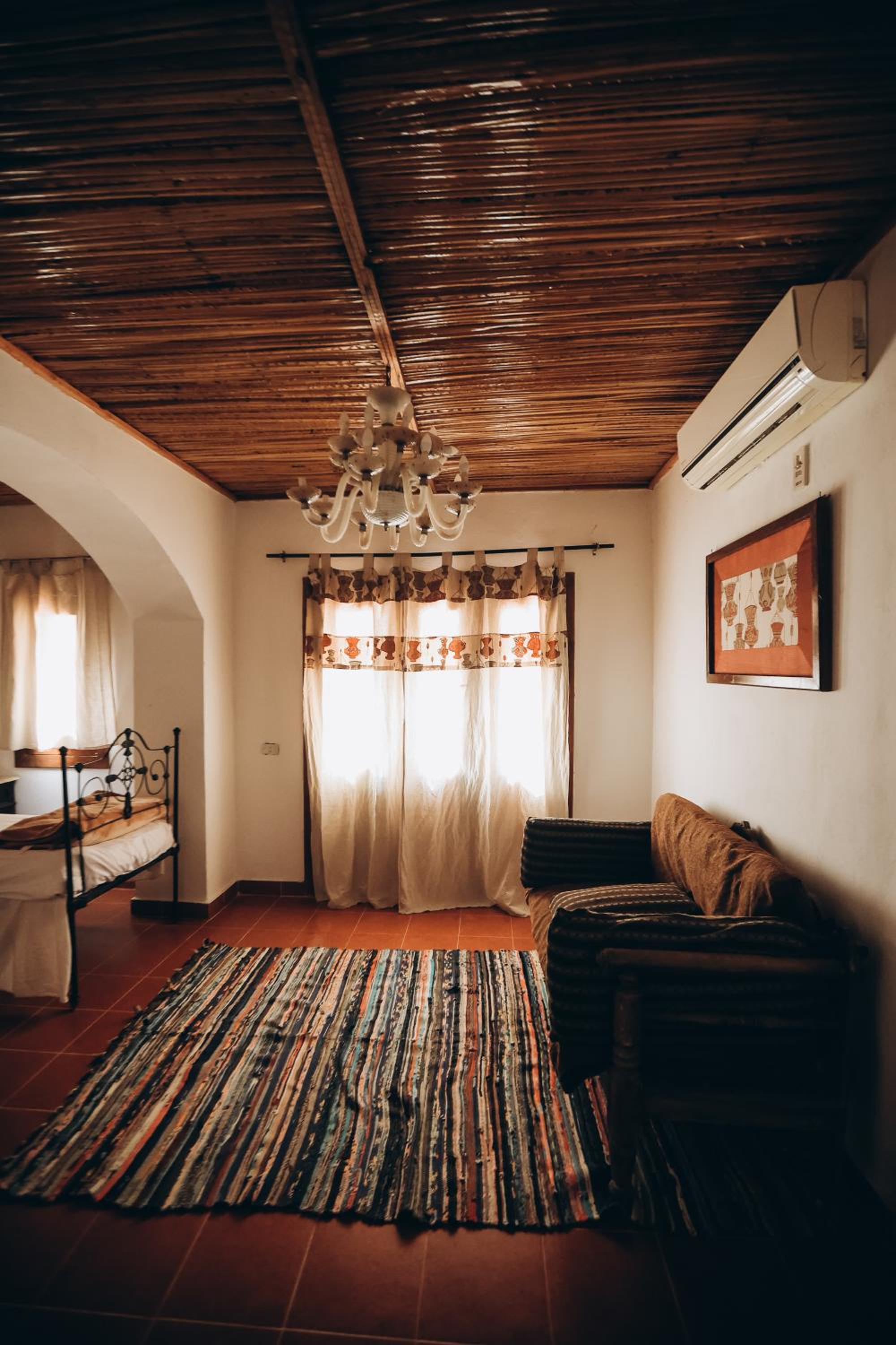 Tzila Bahariya