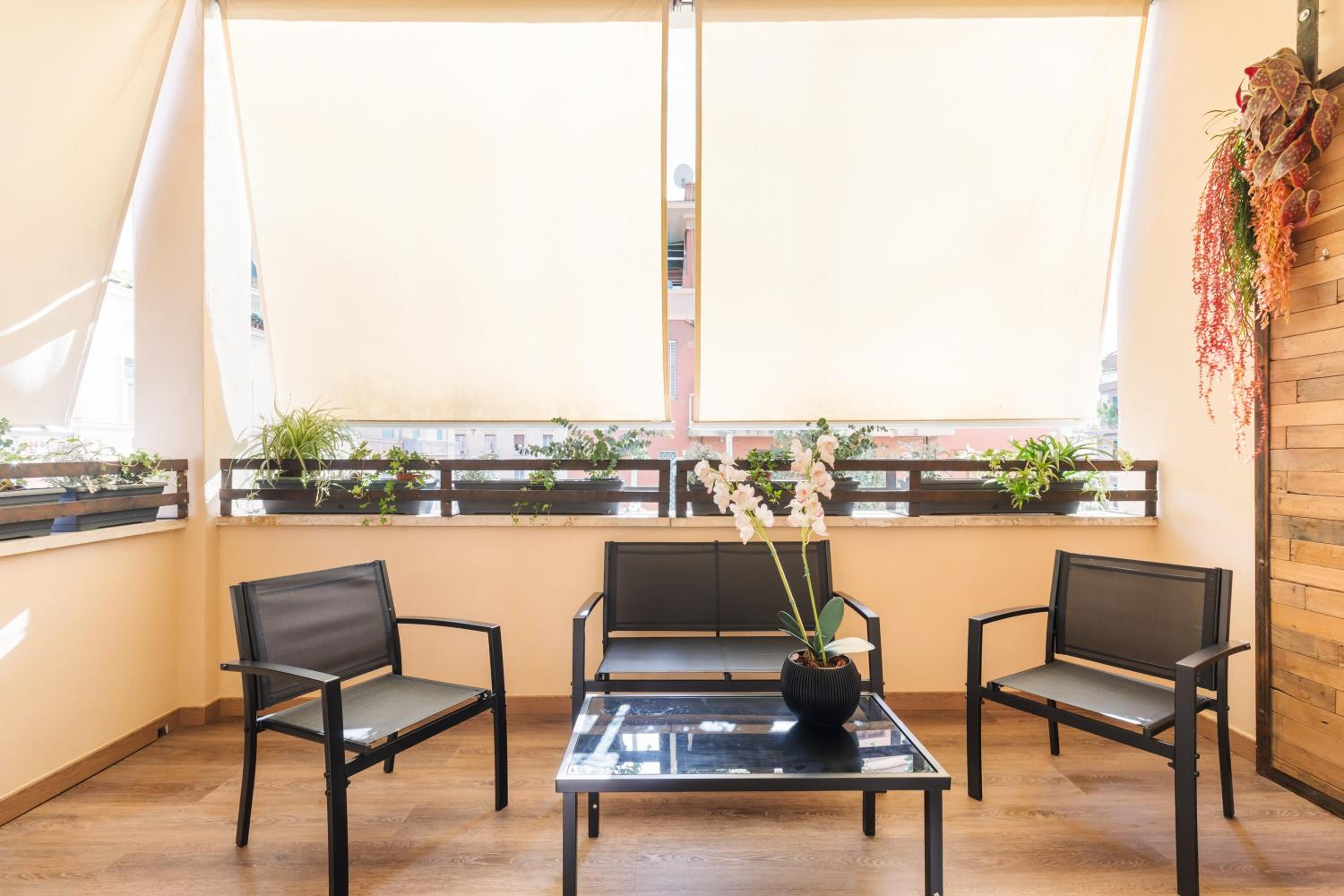 Adelante rooms Piazza Bologna