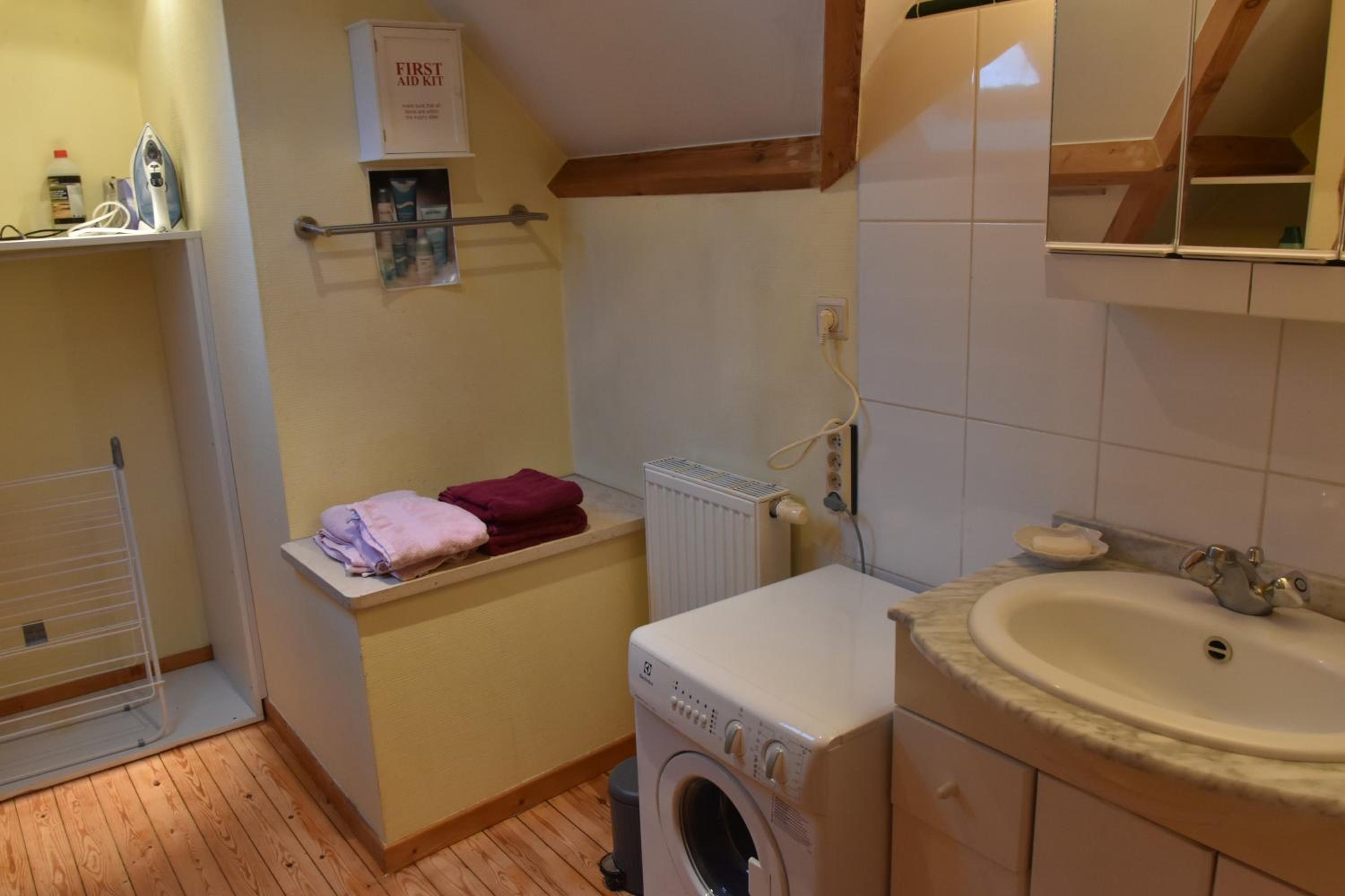 Photo 16