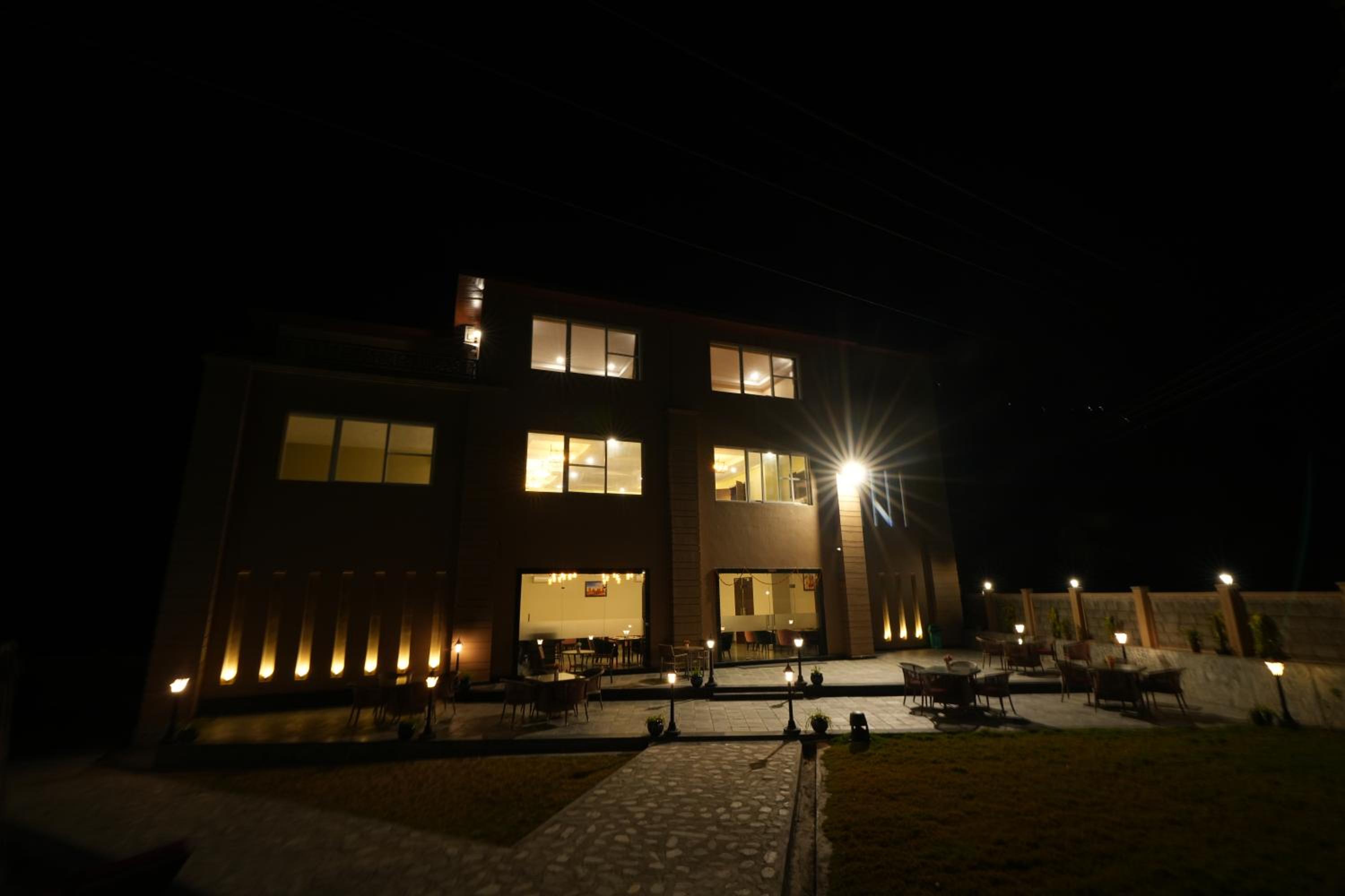 Photo 30