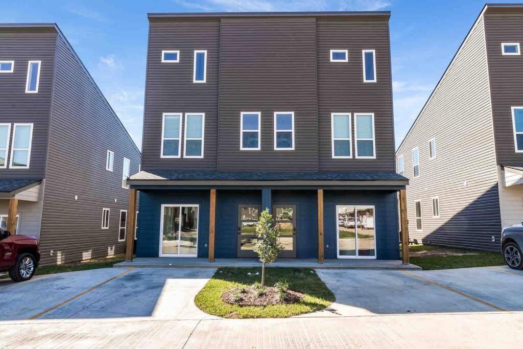 Hotel Jazz House*King Bed*Lux Matt*Coffee Bar - Image 1