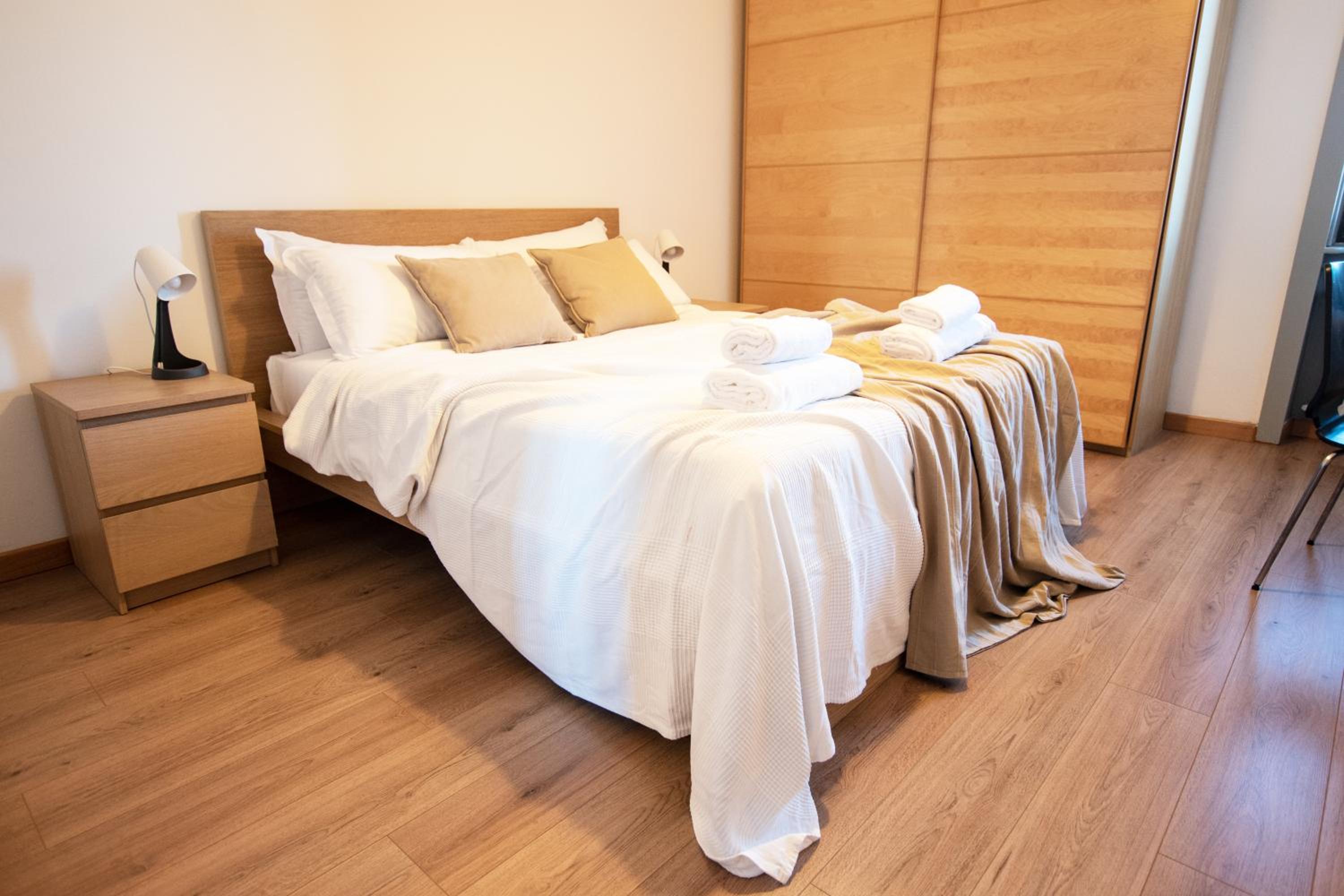 I Host Apartment - Sant'Agostino 7