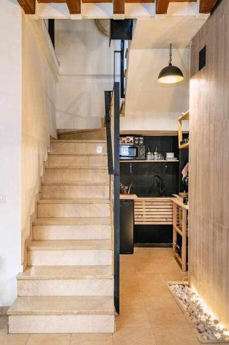 Alto house edificio completo