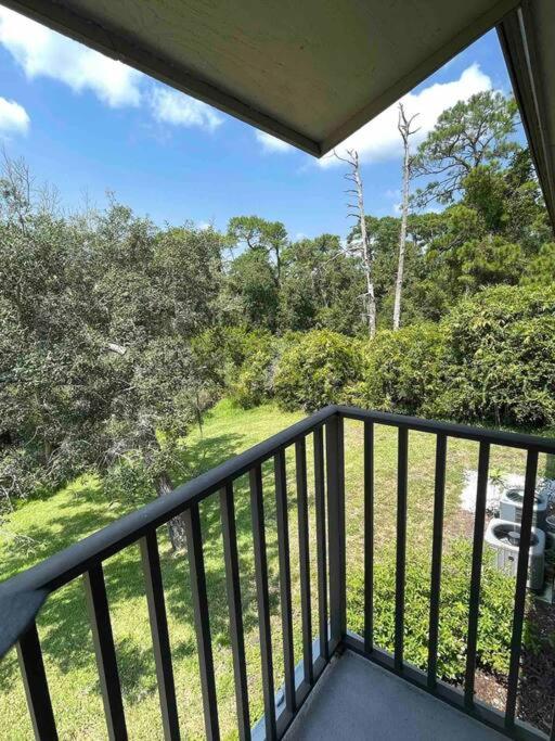 Private Retreat Under Oak Canopy view 3