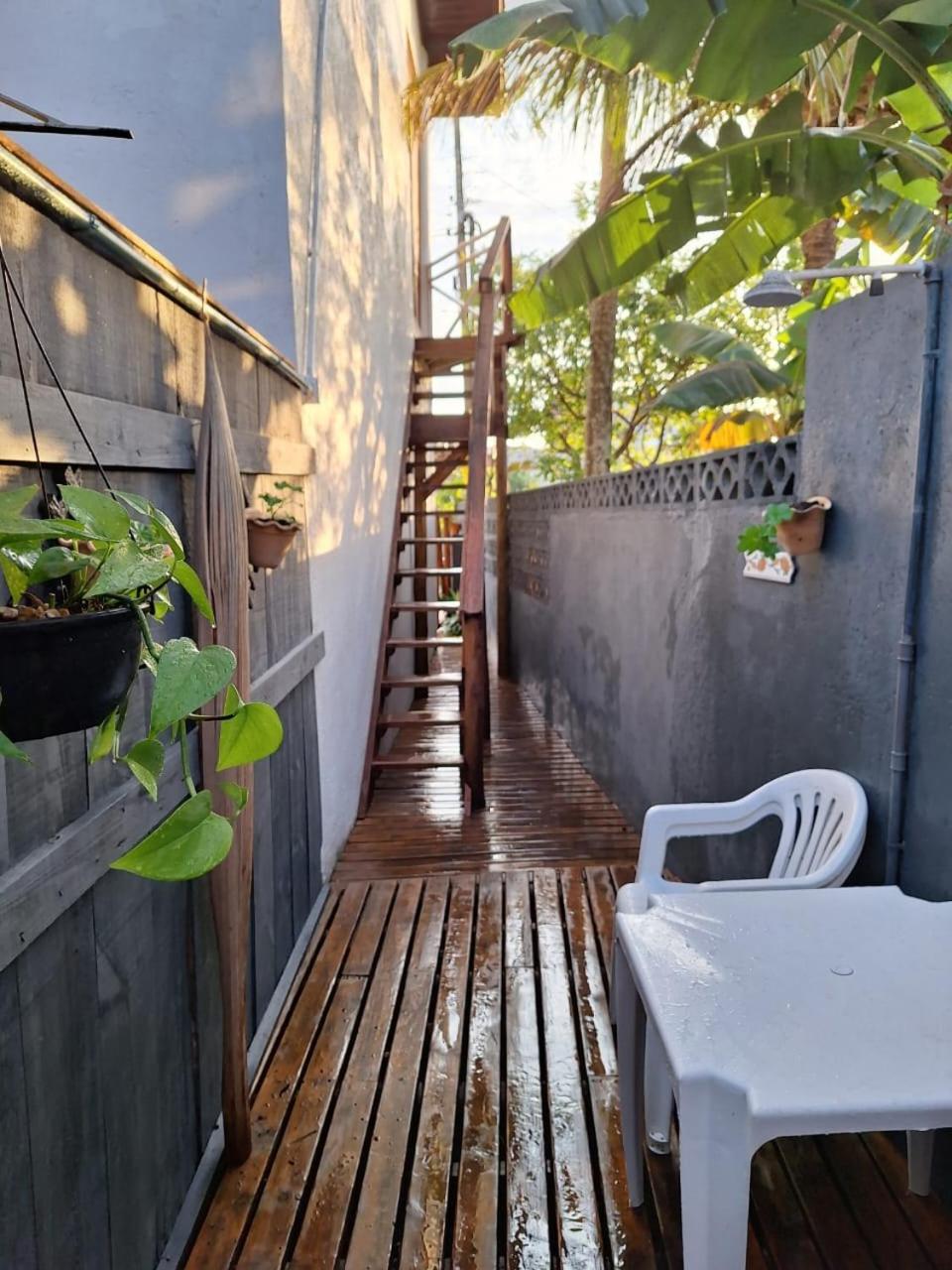 Apartamento na Barra de Ibiraquera