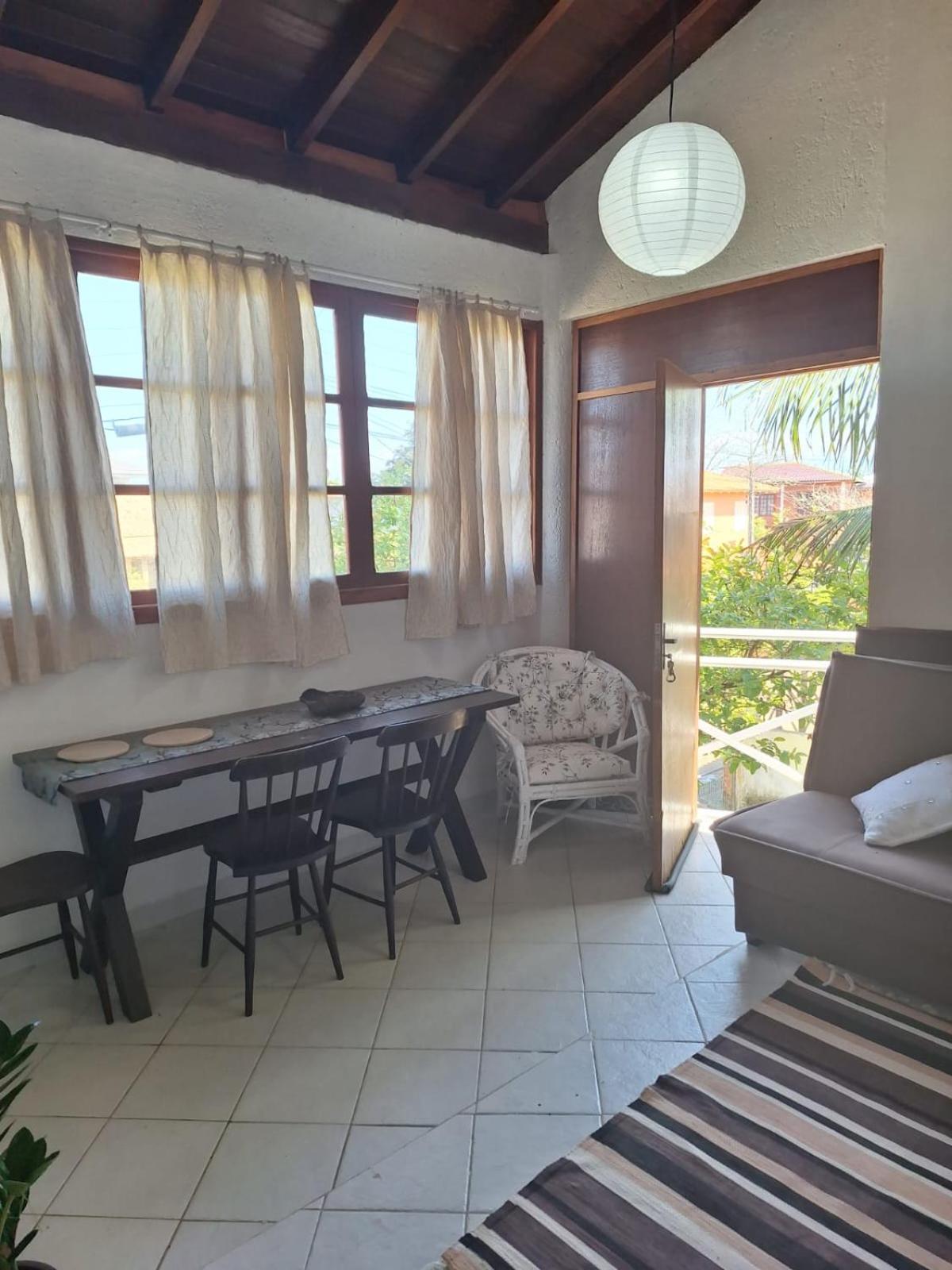 Apartamento na Barra de Ibiraquera