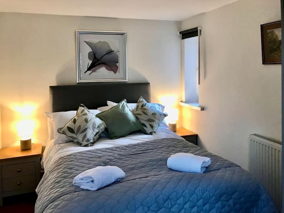 Arniss Lodge