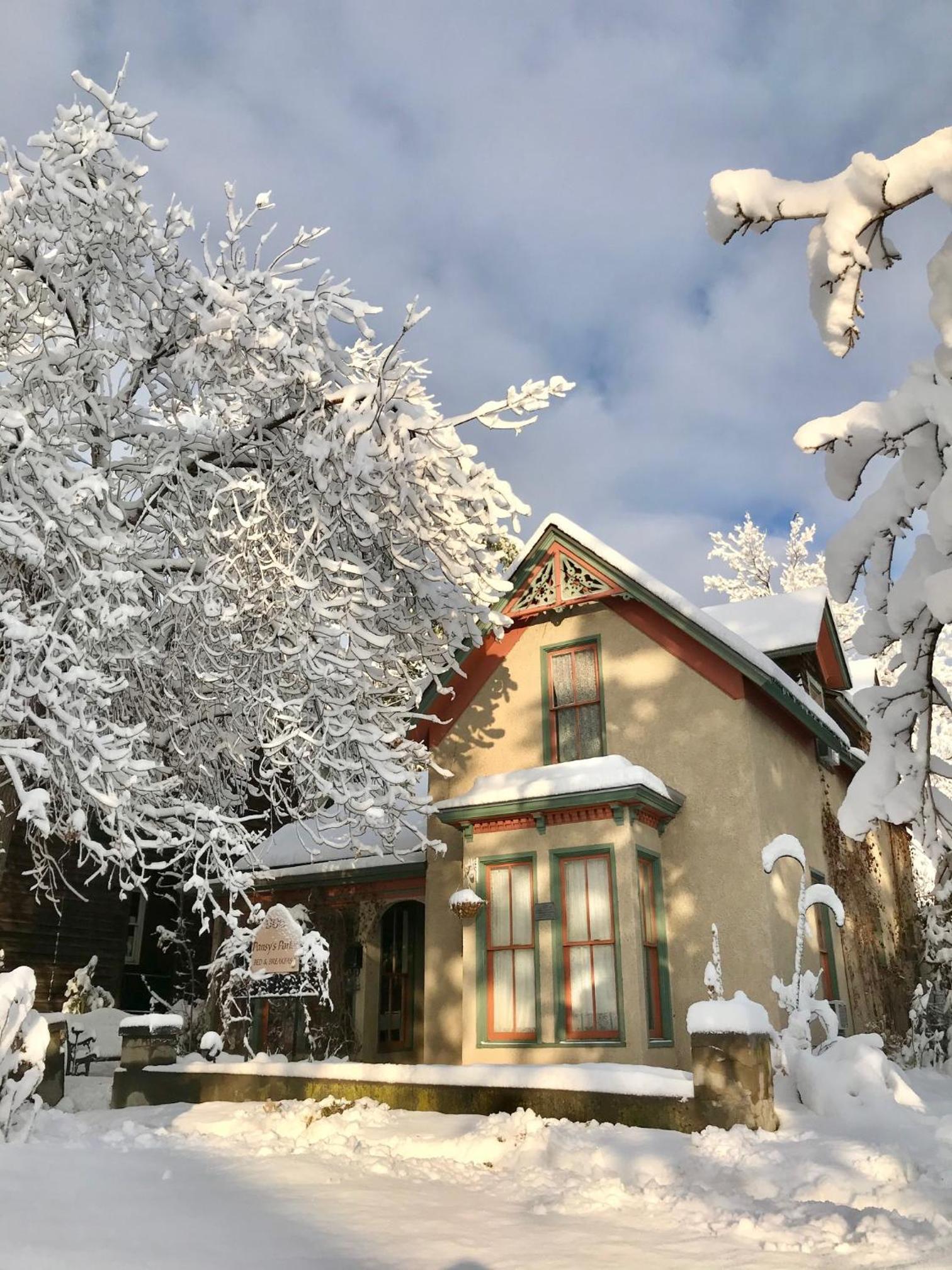 Pansy’s Parlor Bed & Breakfast view 2