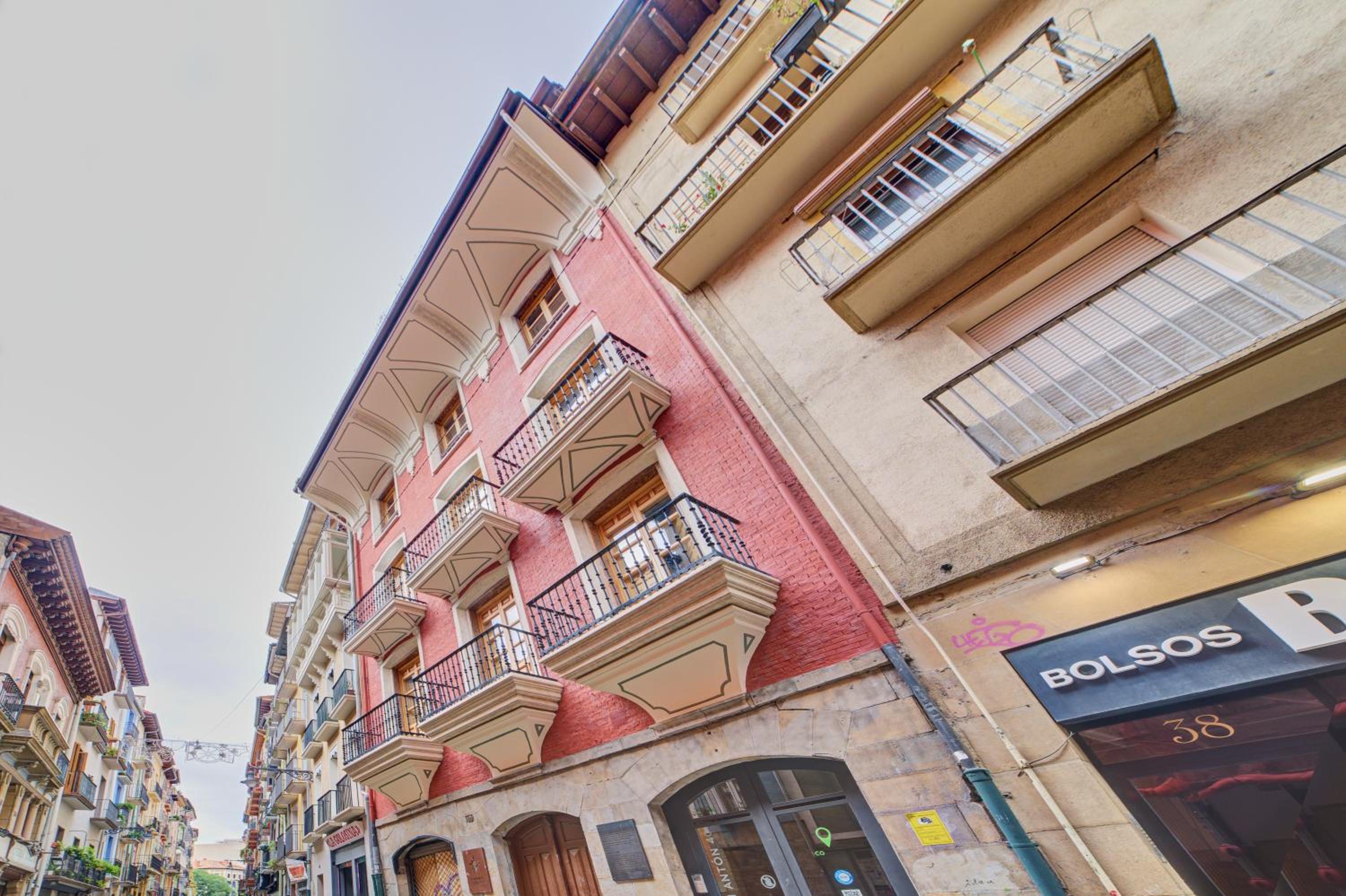 Casa Bidaiari by Clabao