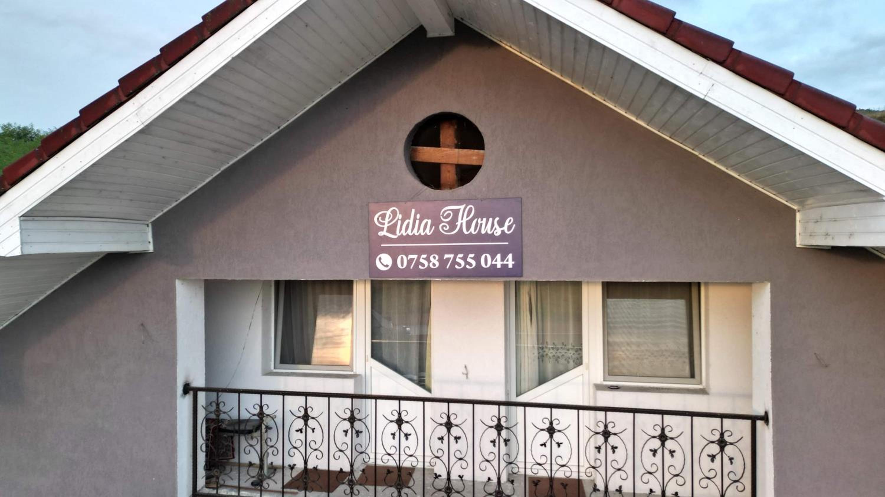 Lidia House view 2