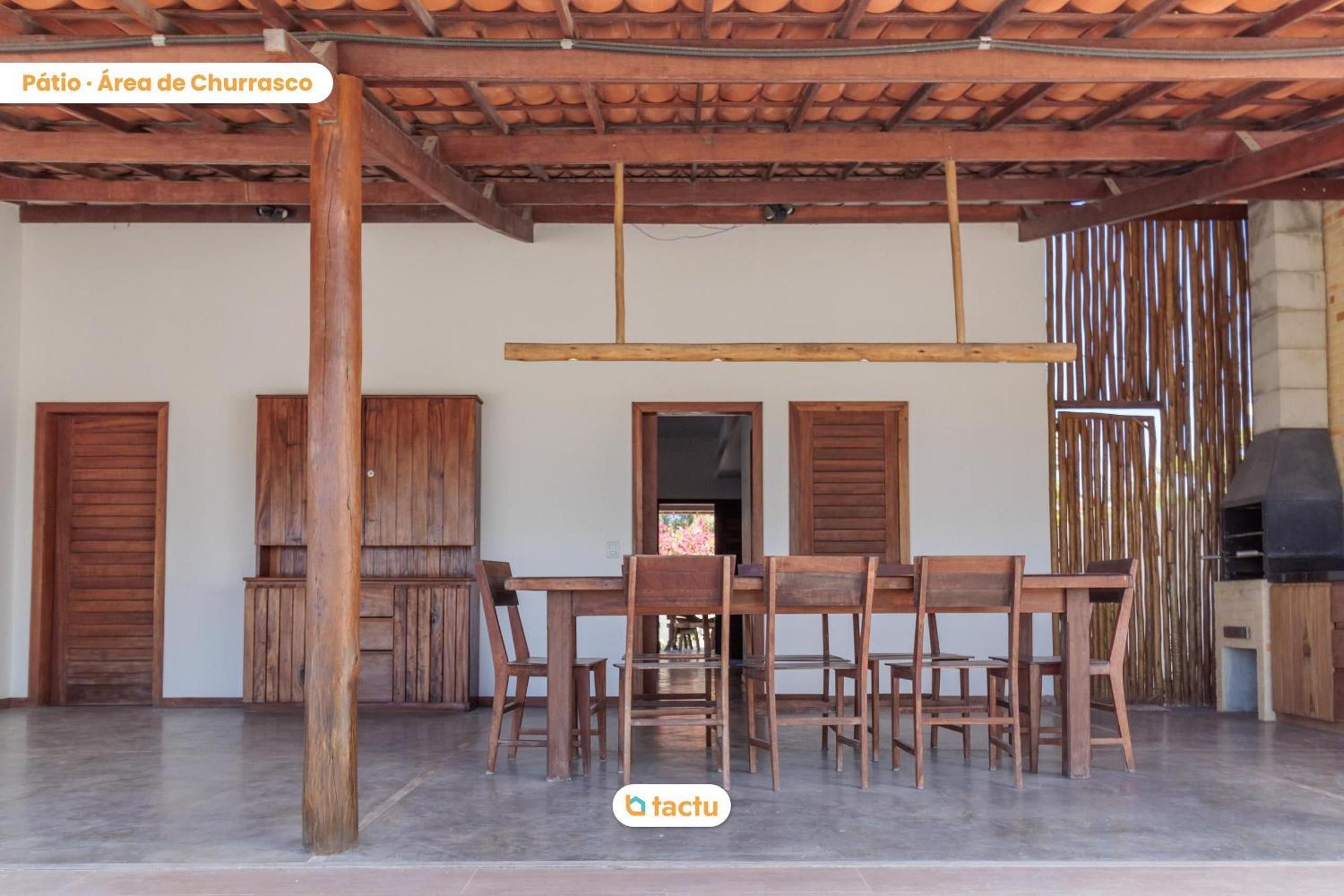 Beach House in Pontal do Maceió by Tactu