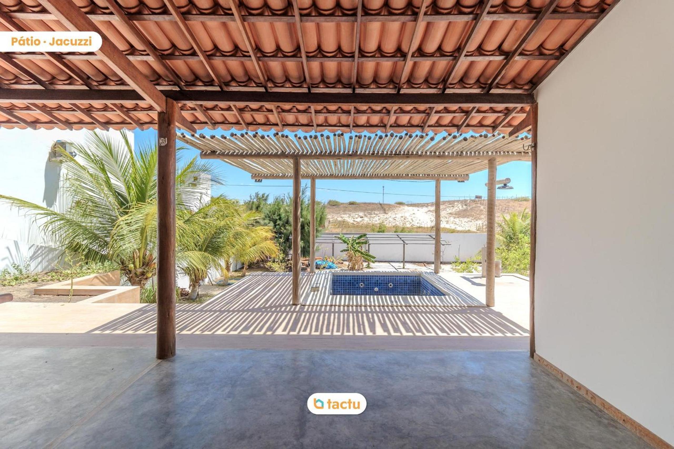 Beach House in Pontal do Maceió by Tactu