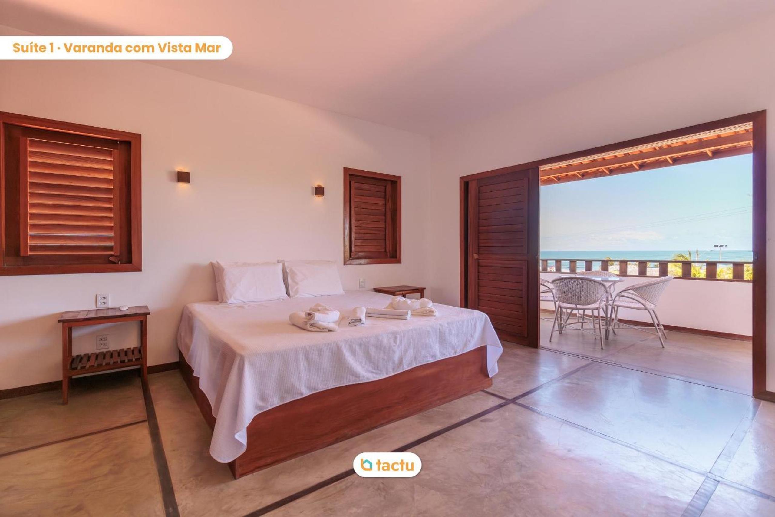 Beach House in Pontal do Maceió by Tactu