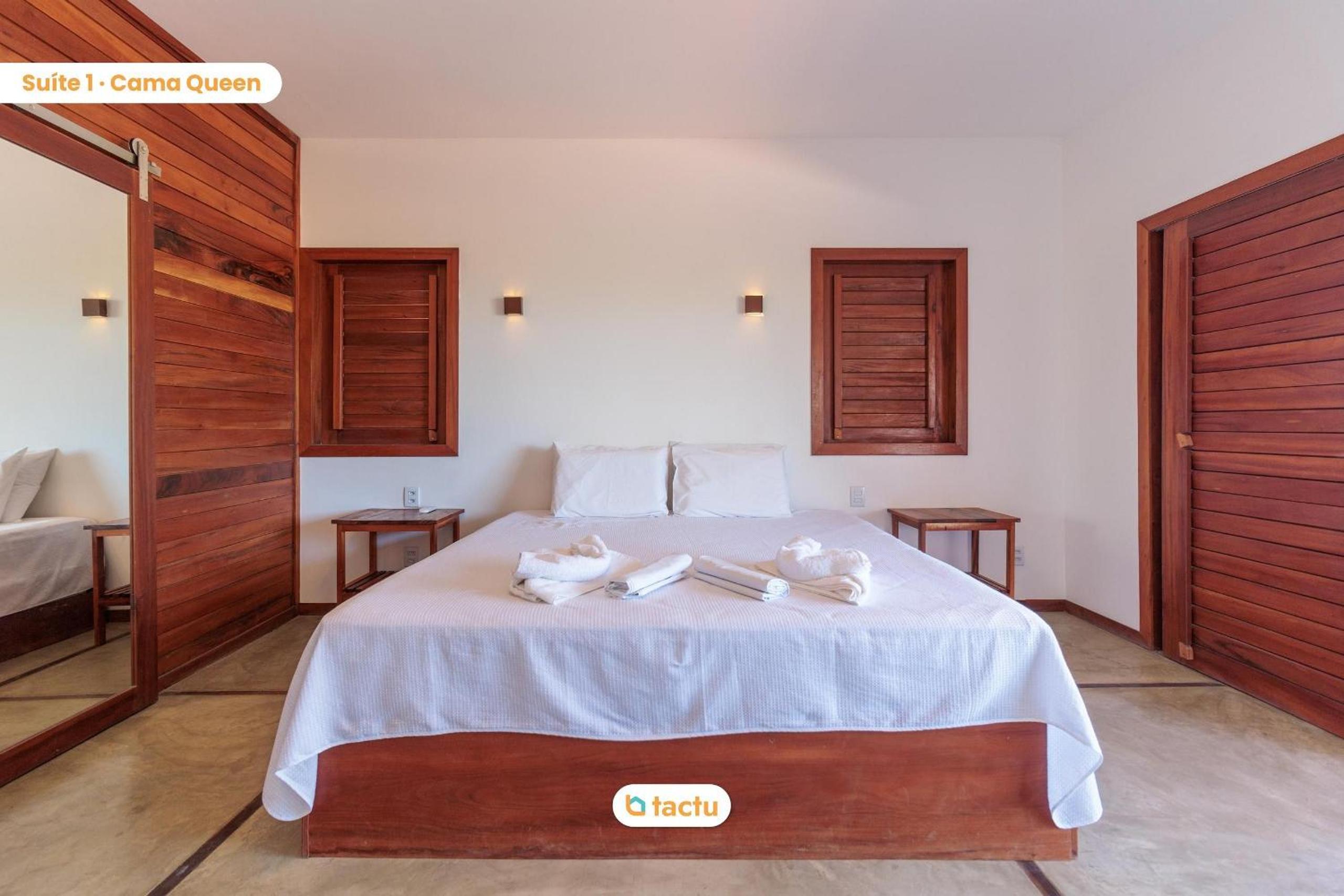 Beach House in Pontal do Maceió by Tactu