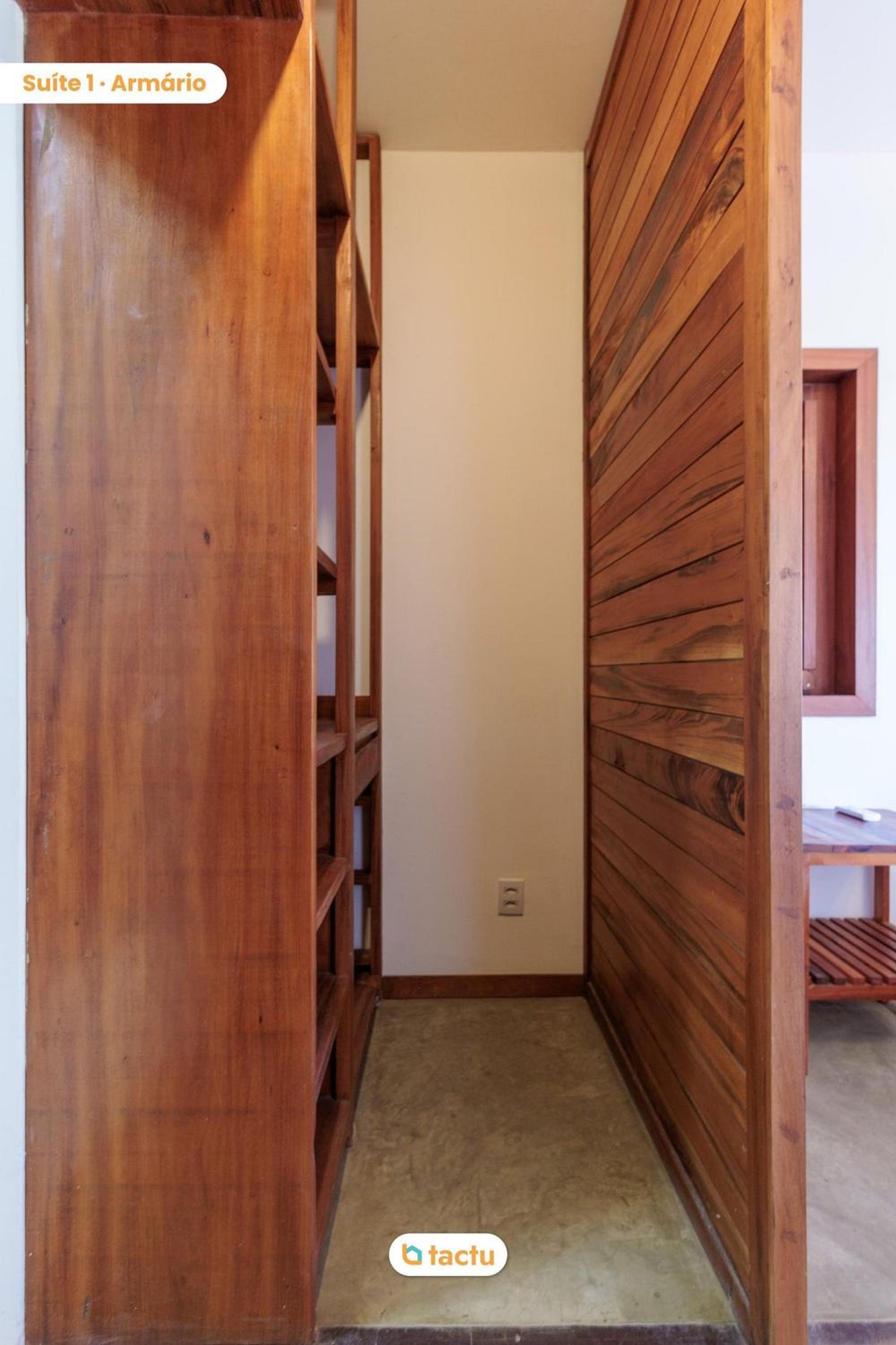 Beach House in Pontal do Maceió by Tactu