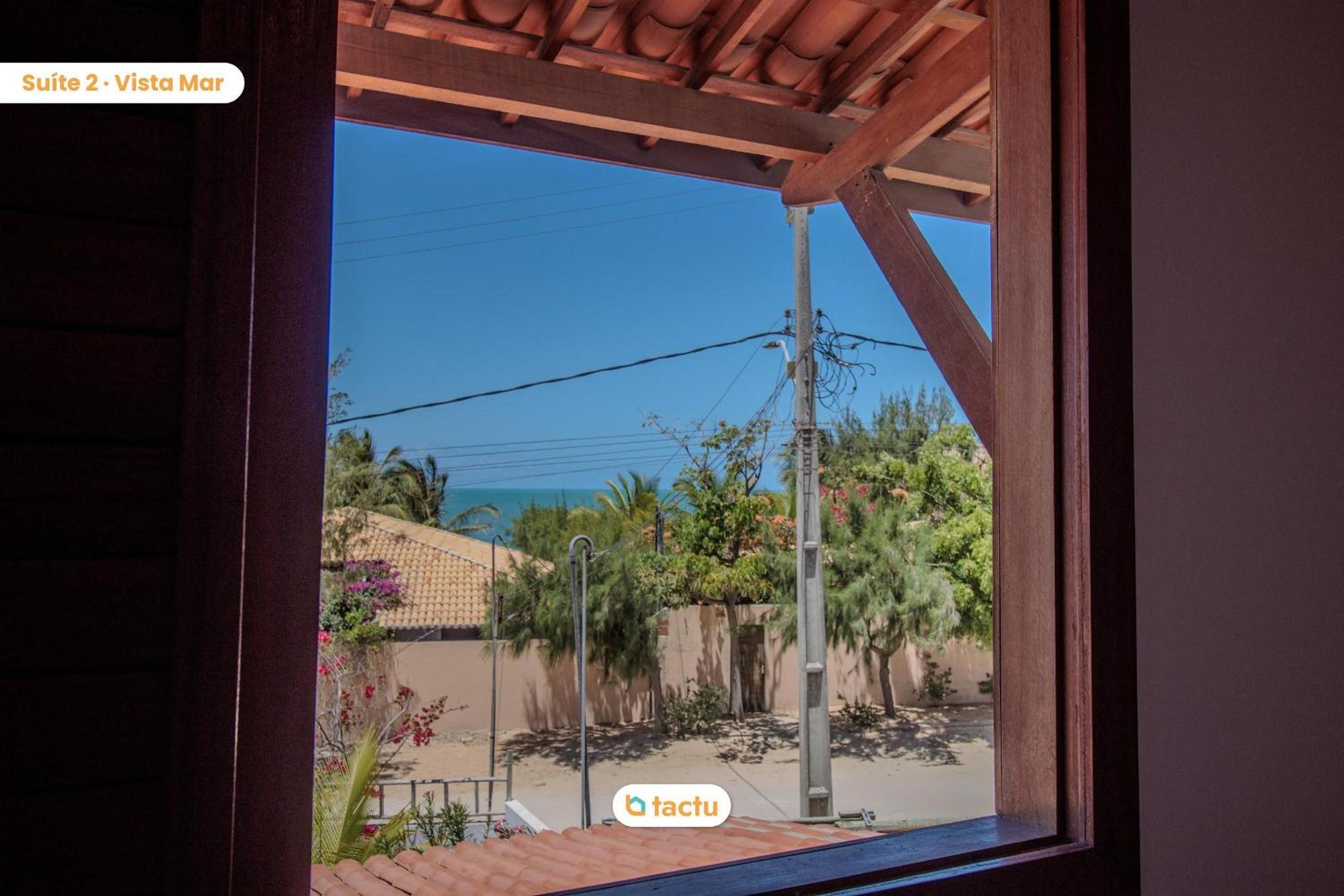 Beach House in Pontal do Maceió by Tactu