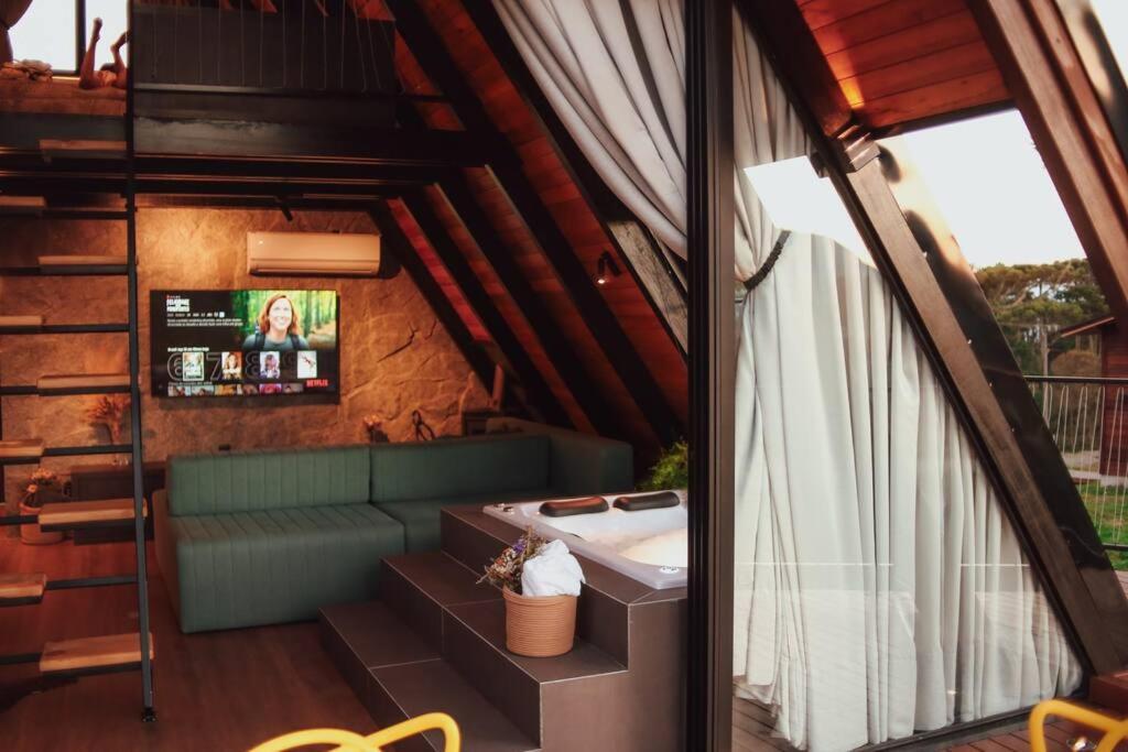 Cabana Lodge!