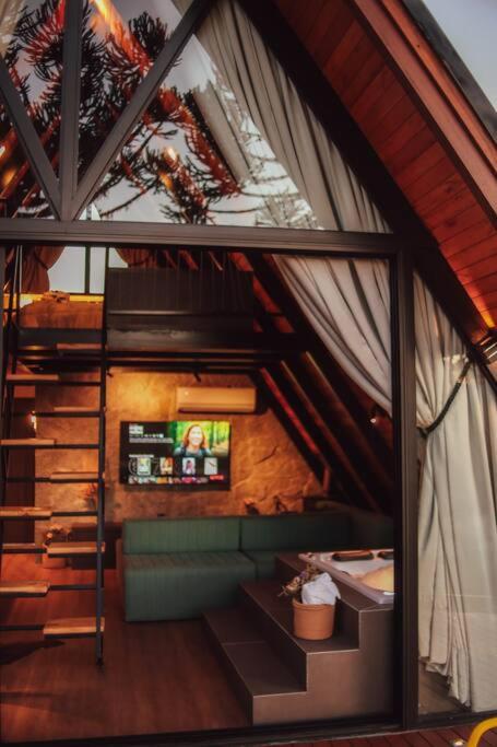Cabana Lodge!
