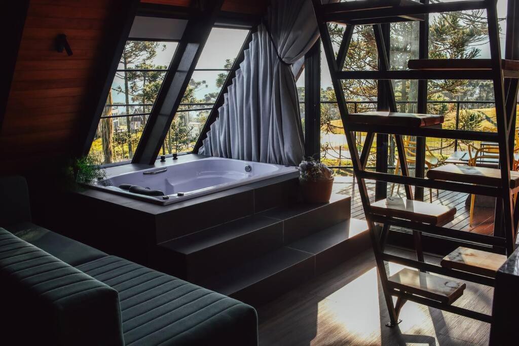 Cabana Lodge!
