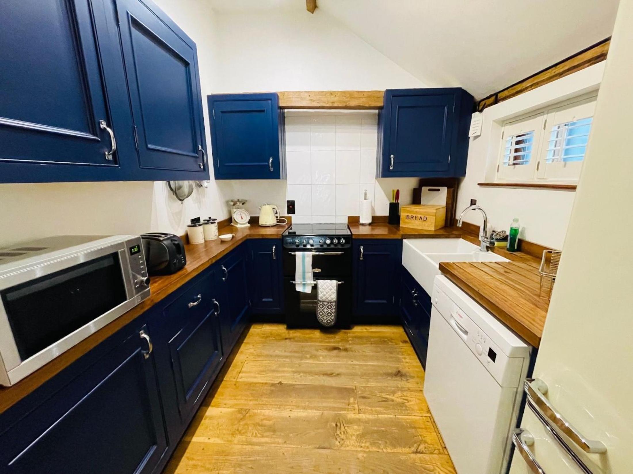 Stable Cottage at Lee Wick Farm Cottages & Glamping view 2