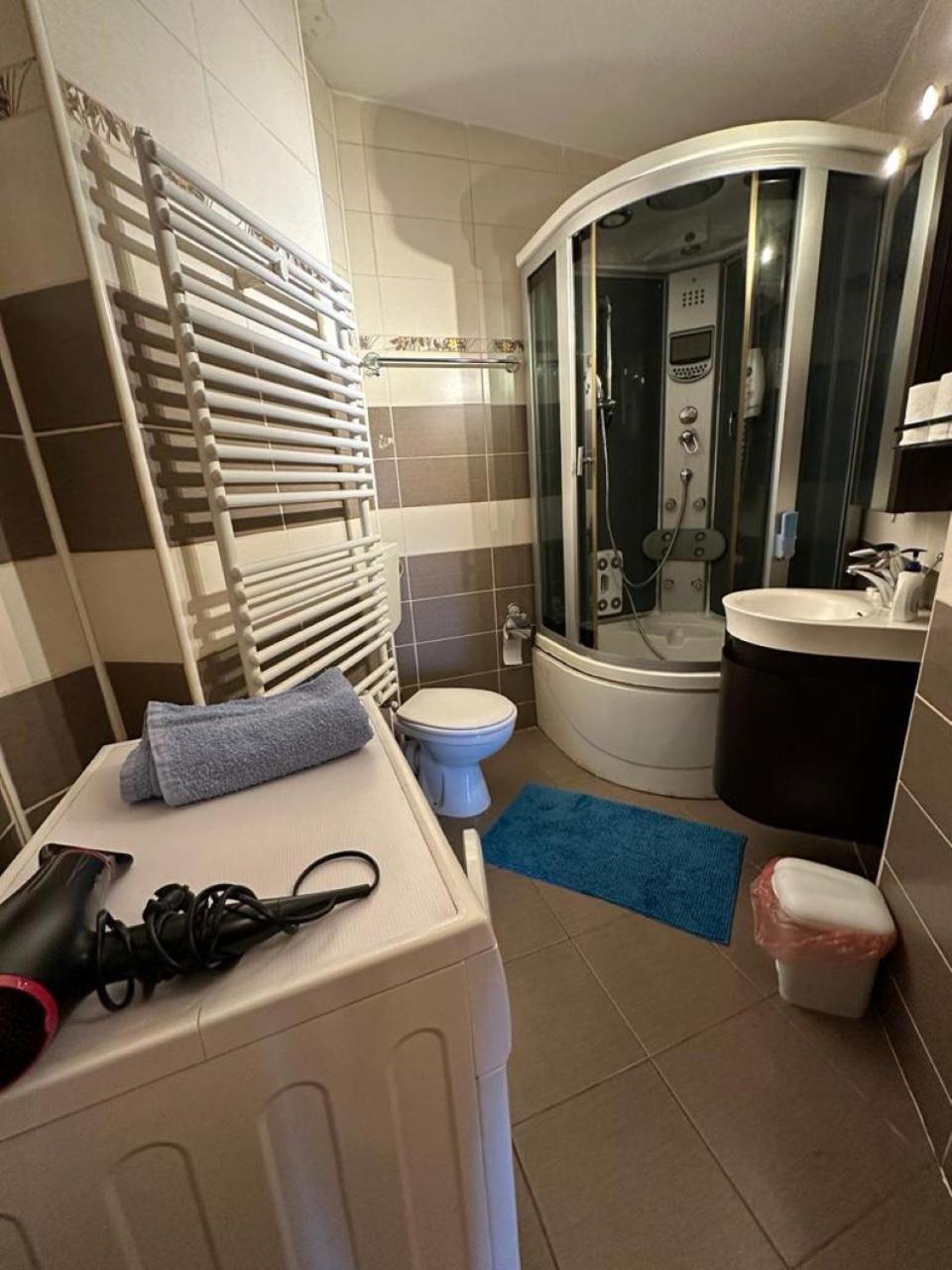 Central Apartment No1 view 5