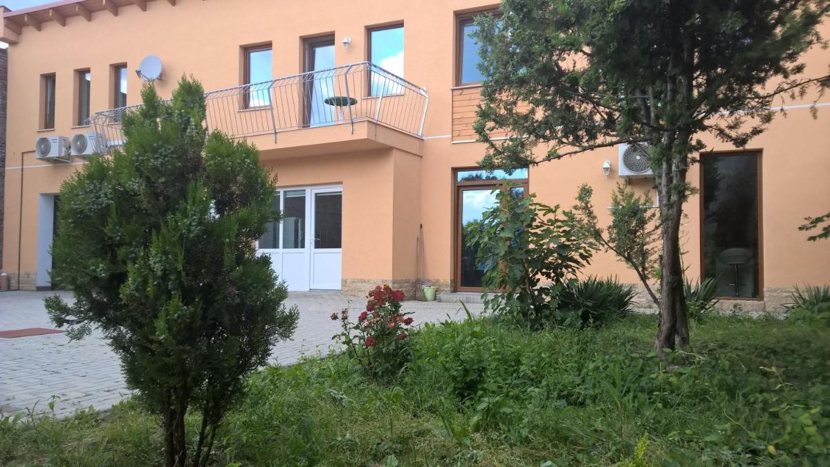 Photo 22