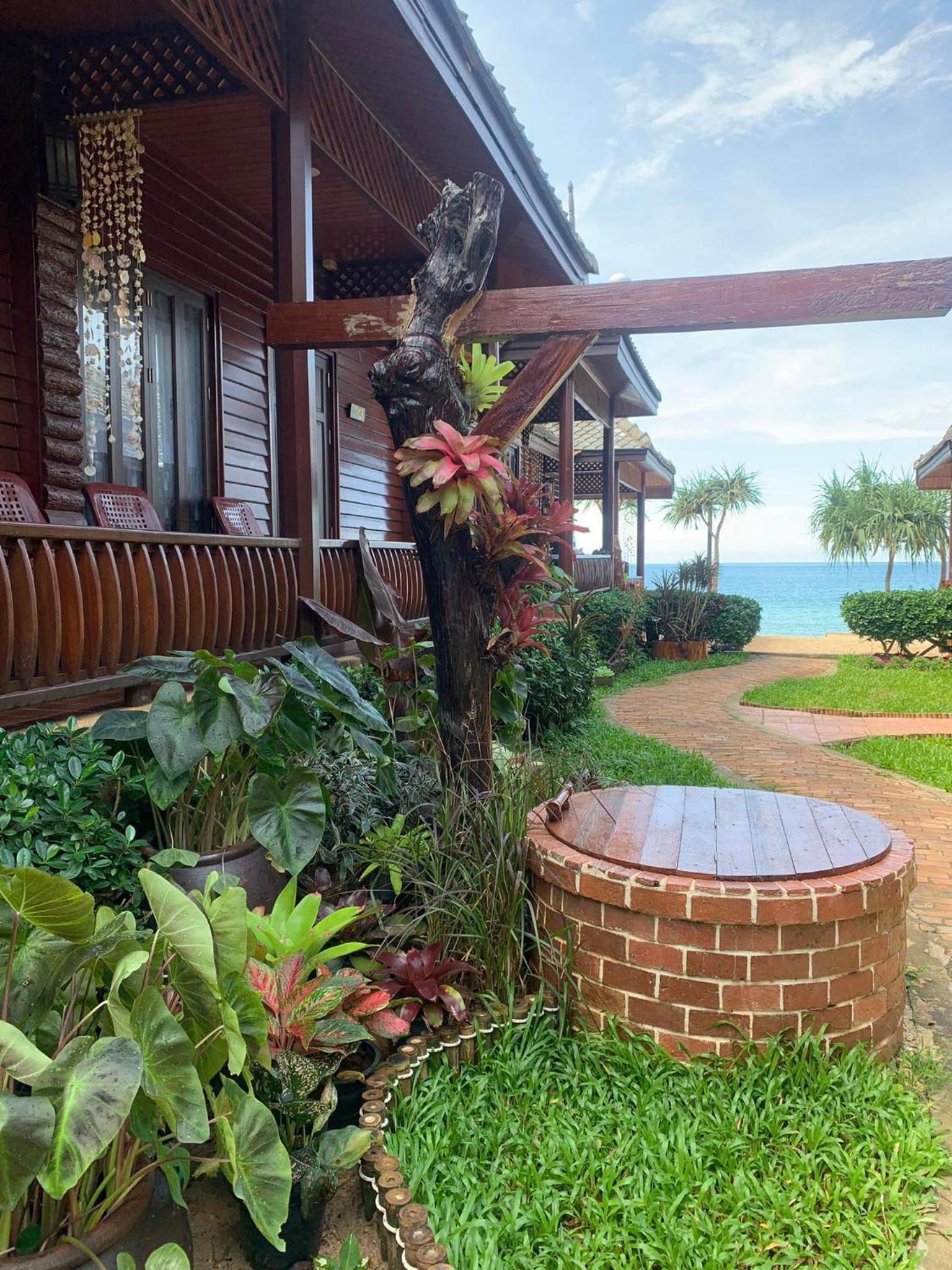 Baan Pakgasri Hideaway