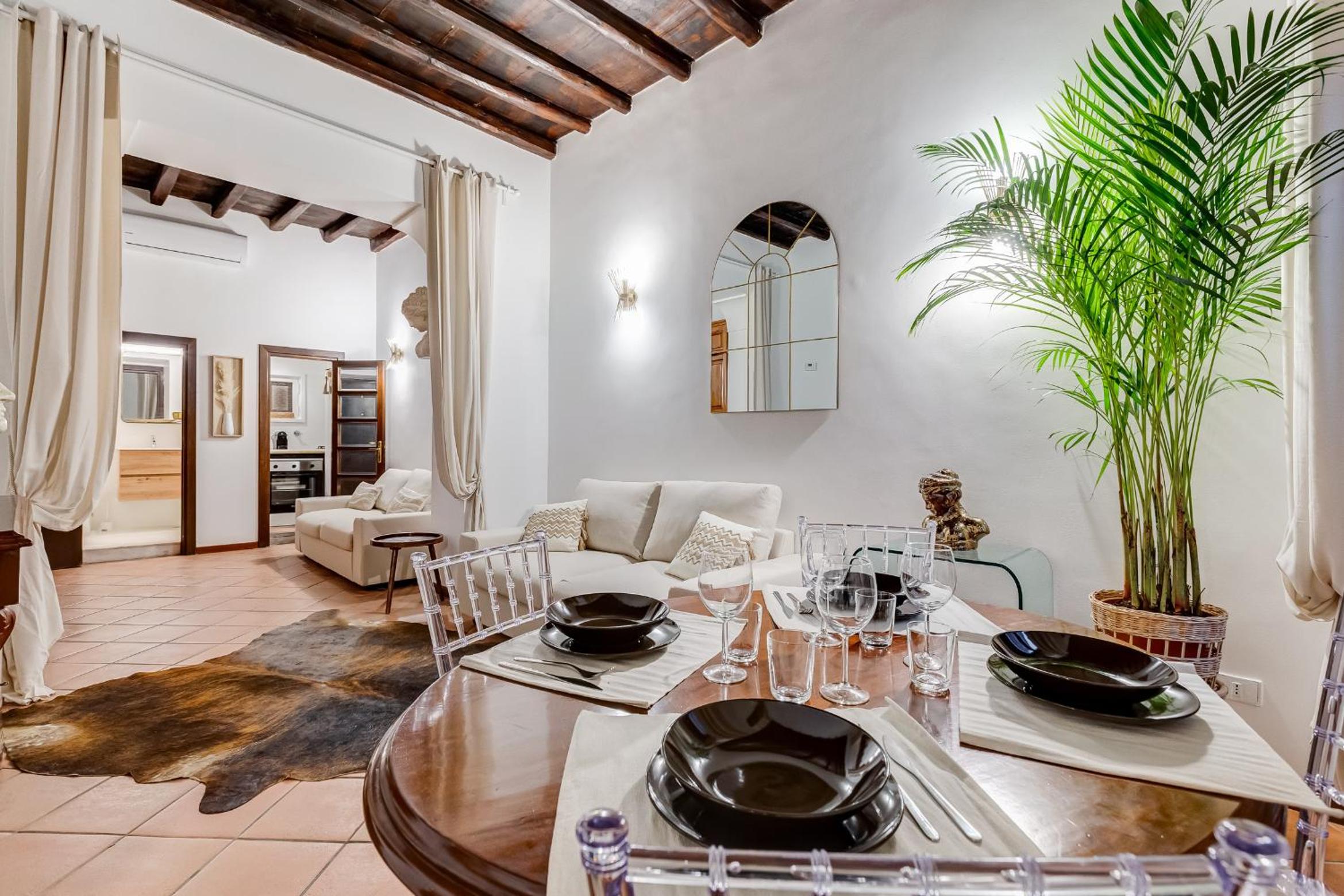 GIULIO CESARE DELUXE - Spanish Step RomeDreamHome